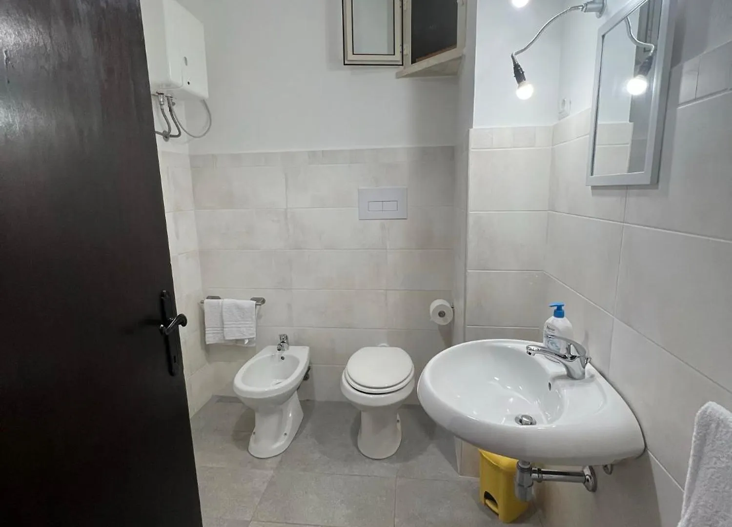 Apartment Ary S House Bilocale Giallo Cala Gonone