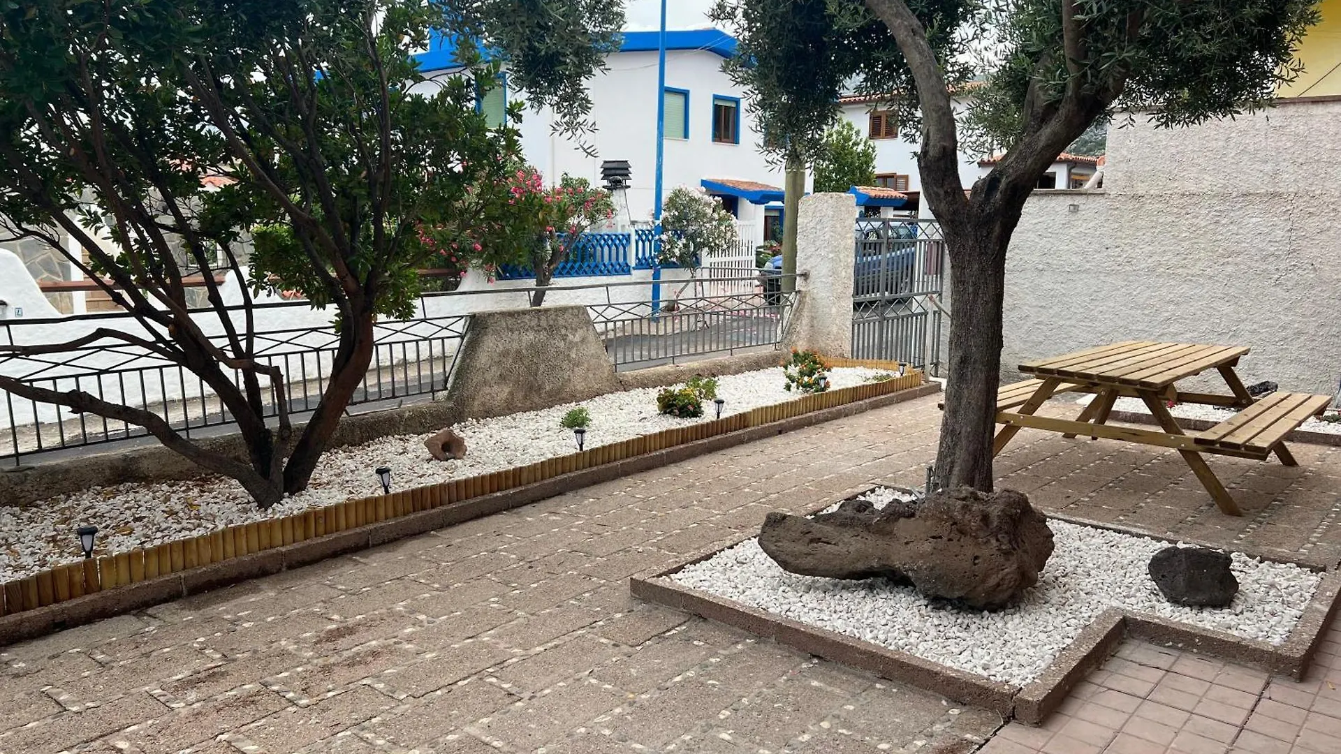 Apartment Ary S House Bilocale Giallo Cala Gonone